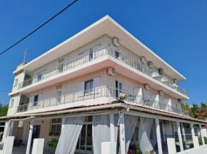 Golden Beach-Tsianis Apartments